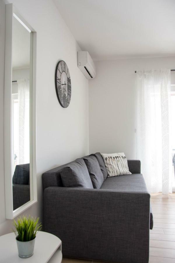 Apartments Melody Мандре Экстерьер фото